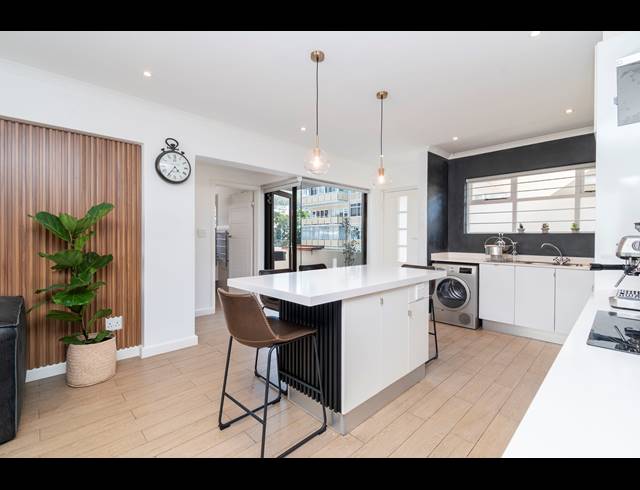 1 BEDROOM APARTMENT FOR SALE IN GREEN POINT